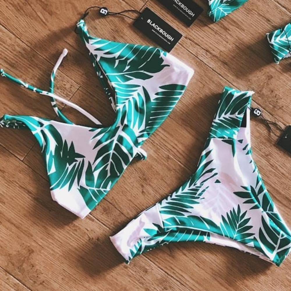 Tropical Leaf Print Bikini - Picture 3 of 6